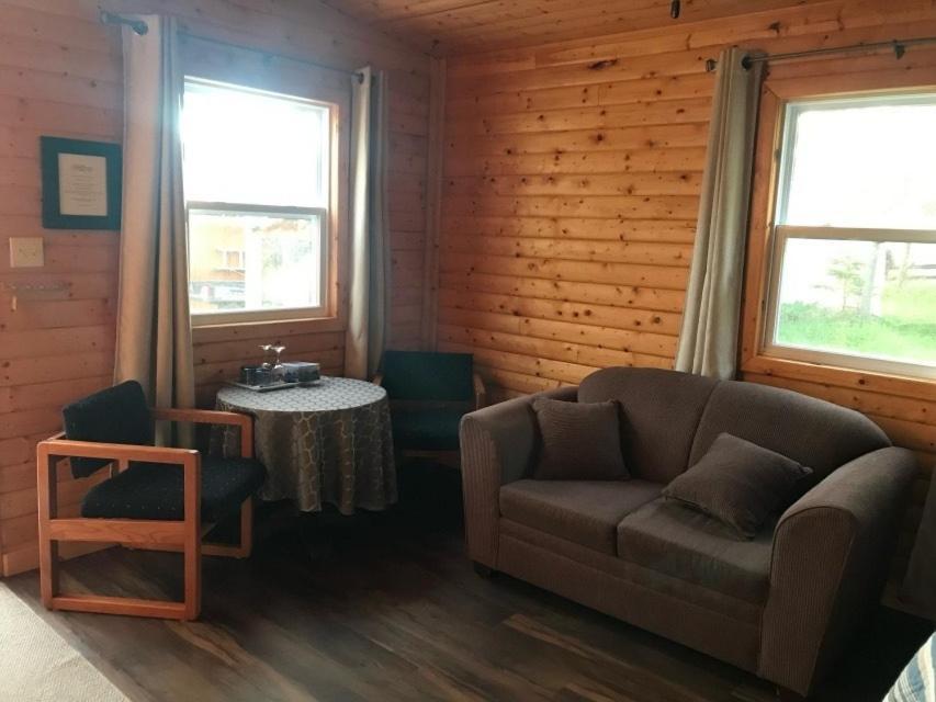 Wildflowers Country Inn Rocky Harbour Pokój zdjęcie